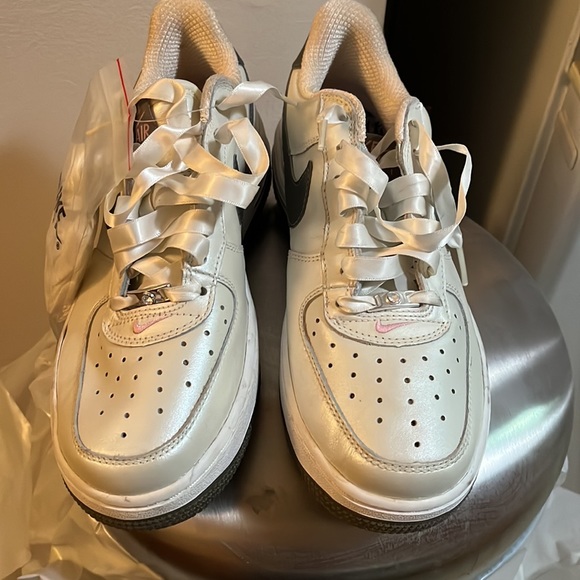 Nike Air Force 1 XV limited edition size 7 NWOB pearl - Picture 9 of 11